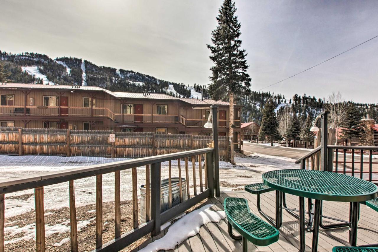 Cozy Red River Condo - Walk To Chair Lift! エクステリア 写真