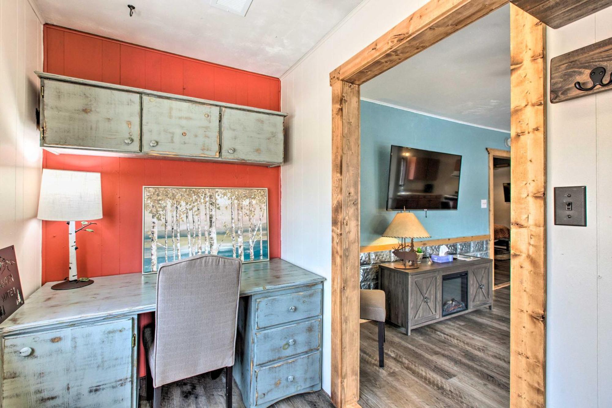 Cozy Red River Condo - Walk To Chair Lift! エクステリア 写真
